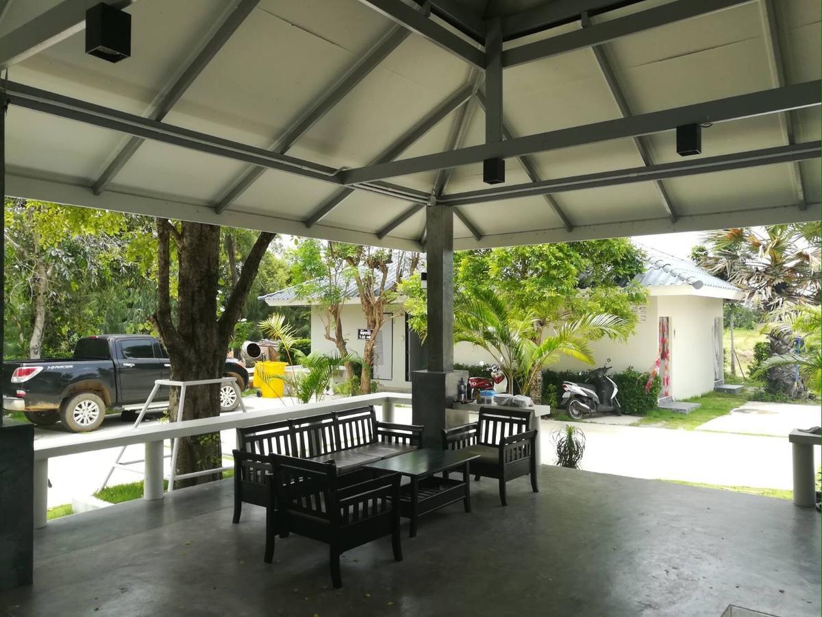 The Lake Hill Resort Pran Buri Ngoại thất bức ảnh